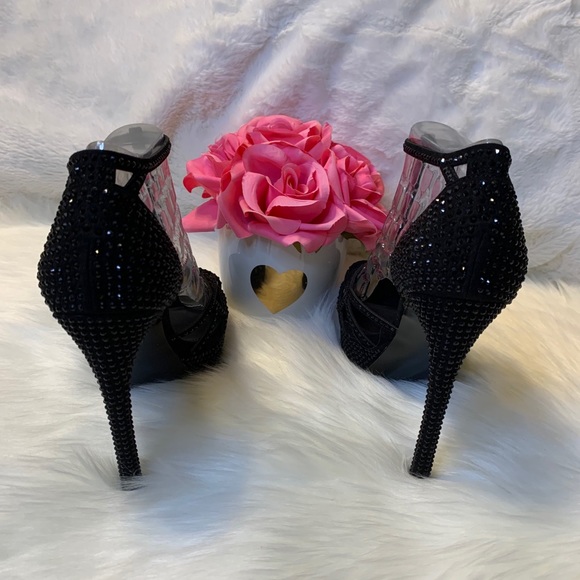 Steve Madden Alianaa T-Strap Black Rhinestones - Picture 11 of 16